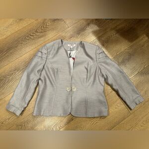 Jacques Vert - blush oyster blazer